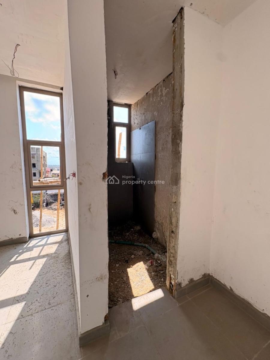 1 Bedroom Apartment, New Road , Opposite Chevron, Lekki, Lagos, Flat / Apartment for Sale