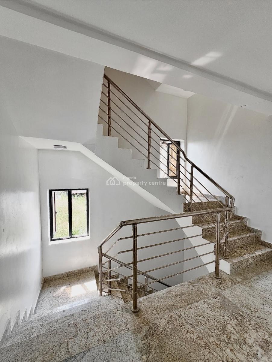 Fully Serviced 2 Bedroom Detached Duplex with Bq, Lekki Phase 1, Lekki Phase 1, Lekki, Lagos, Block of Flats for Sale