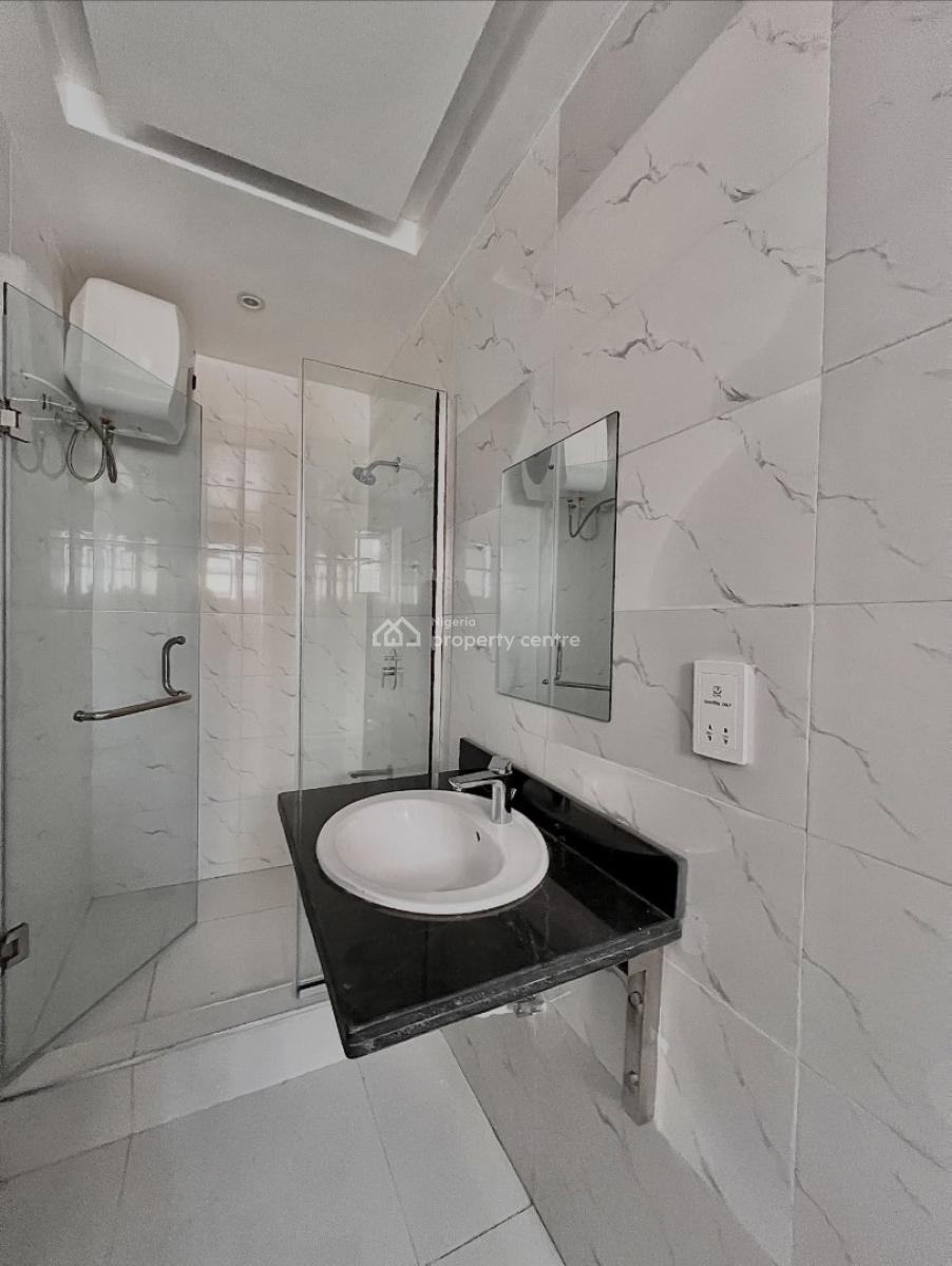 Fully Serviced 2 Bedroom Detached Duplex with Bq, Lekki Phase 1, Lekki Phase 1, Lekki, Lagos, Block of Flats for Sale