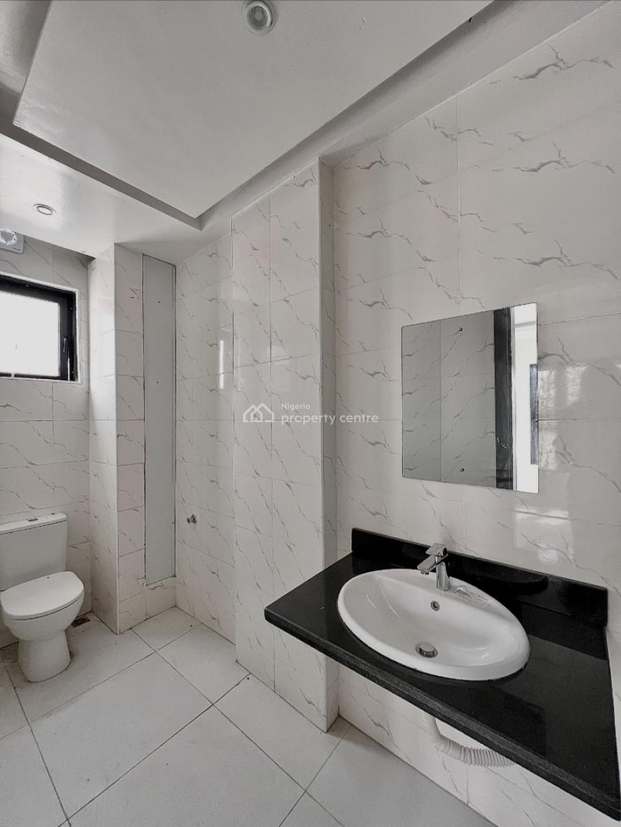 Fully Serviced 2 Bedroom Detached Duplex with Bq, Lekki Phase 1, Lekki Phase 1, Lekki, Lagos, Block of Flats for Sale