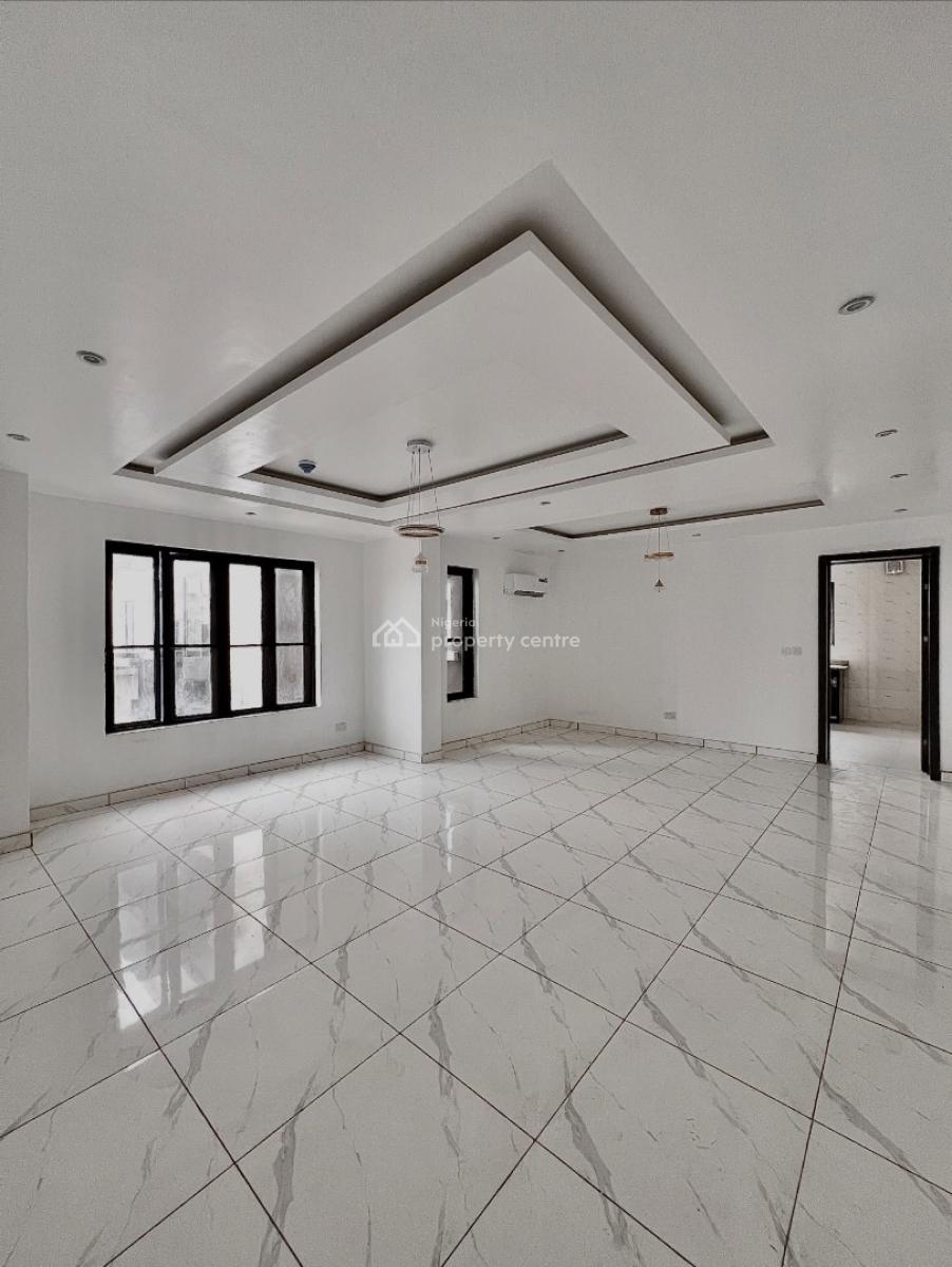 Fully Serviced 2 Bedroom Detached Duplex with Bq, Lekki Phase 1, Lekki Phase 1, Lekki, Lagos, Block of Flats for Sale