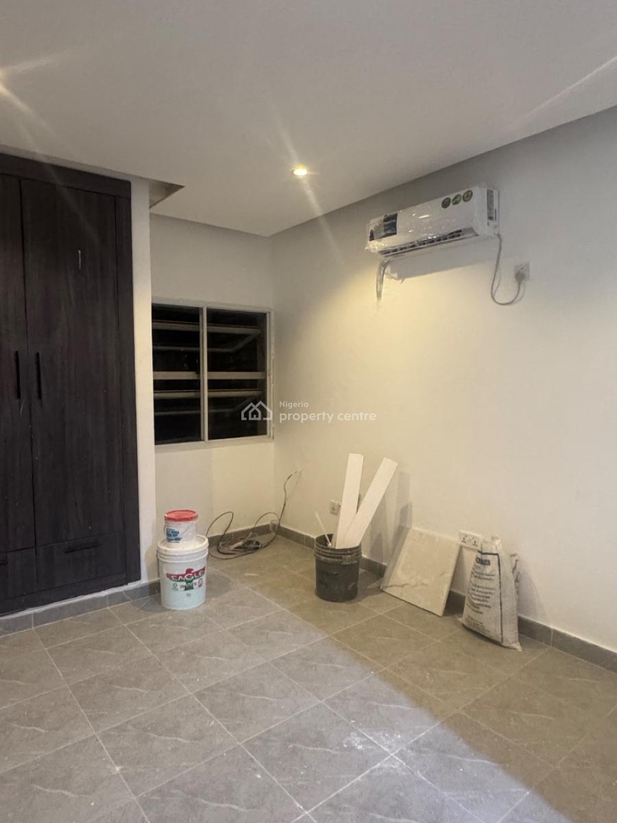 Studio Apartment in Ikoyi, Awoloworoad, Ikoyi, Ikoyi, Lagos, Self Contain (single Rooms) for Rent