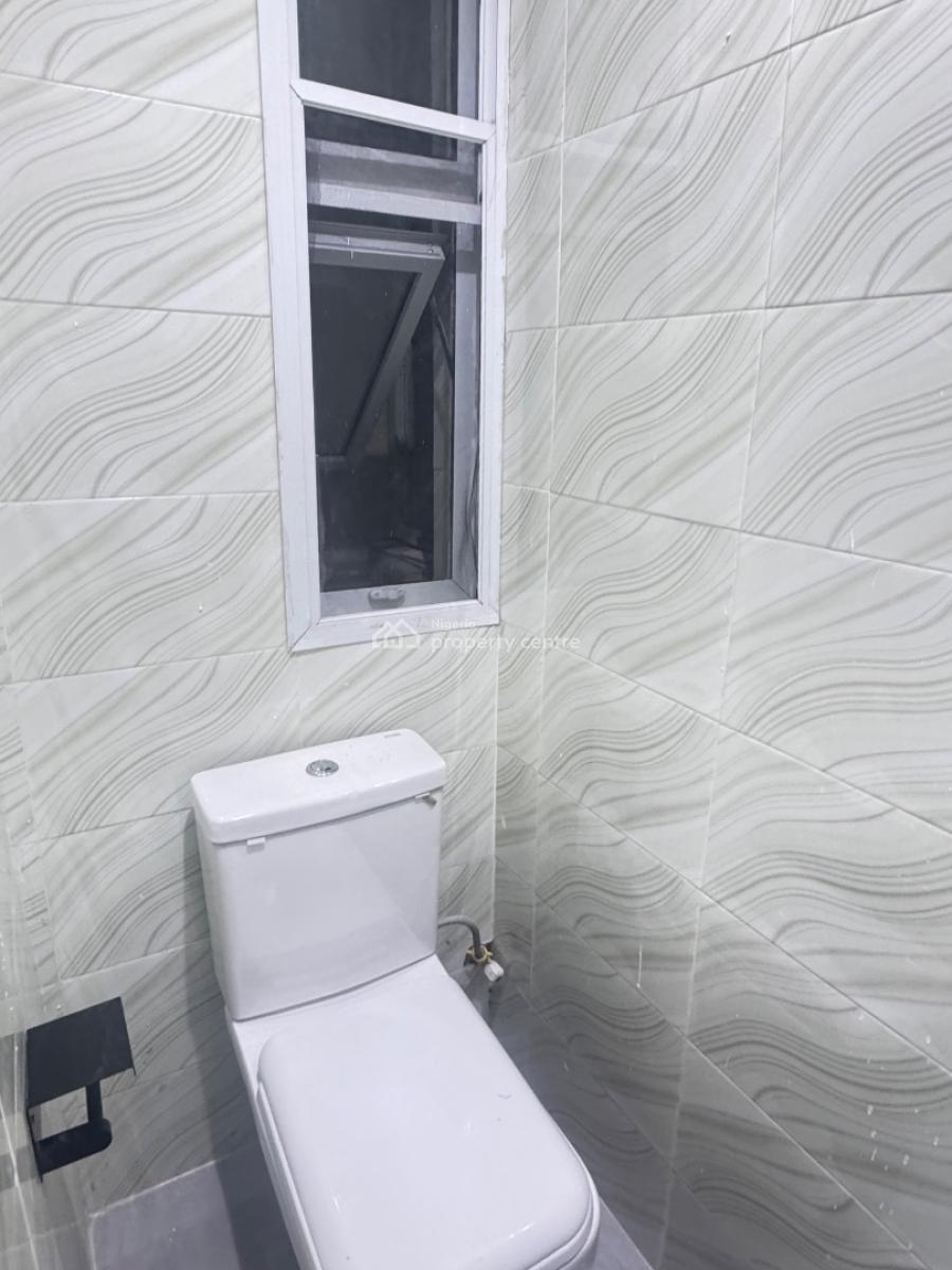 Studio Apartment in Ikoyi, Awoloworoad, Ikoyi, Ikoyi, Lagos, Self Contain (single Rooms) for Rent