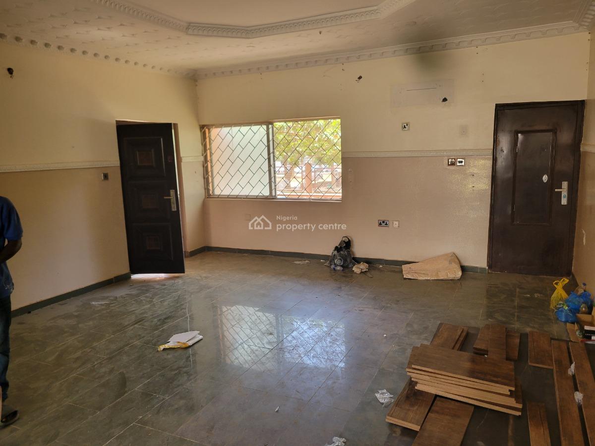 Very Spacious 3 Bedroom Flat, Garki, Abuja, Flat / Apartment for Rent