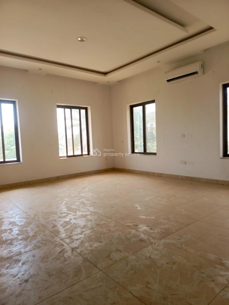 Luxury and Clean Serviced 3 Bedroom Apartment with Bq, Guzape District, Abuja, Flat / Apartment for Rent