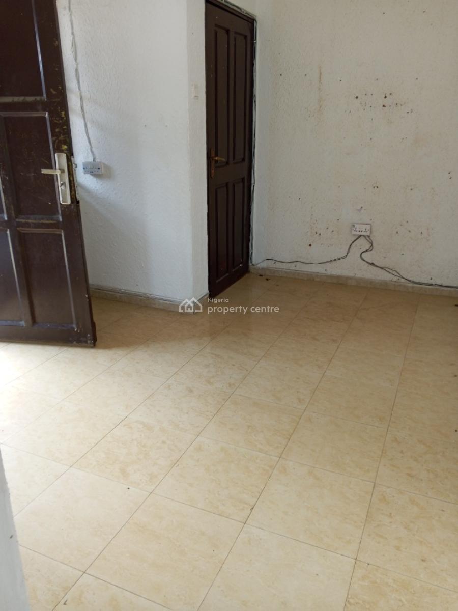 Room and Parlor Self, Majek..., Sangotedo, Ajah, Lagos, Mini Flat (room and Parlour) for Rent
