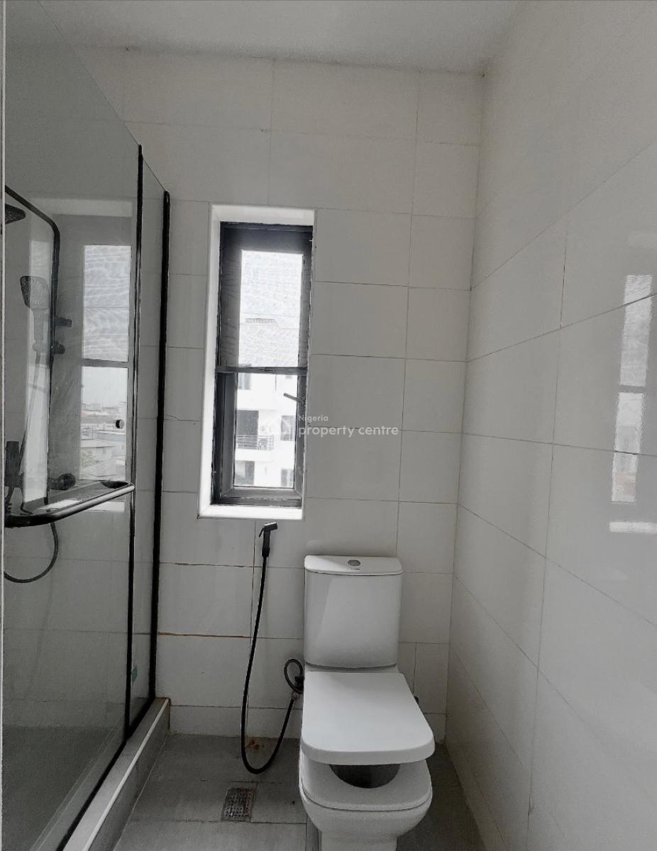 Fully Serviced 2 Bedroom Detached Duplex with Bq, Lekki Phase 1, Lekki Phase 1, Lekki, Lagos, Block of Flats for Sale