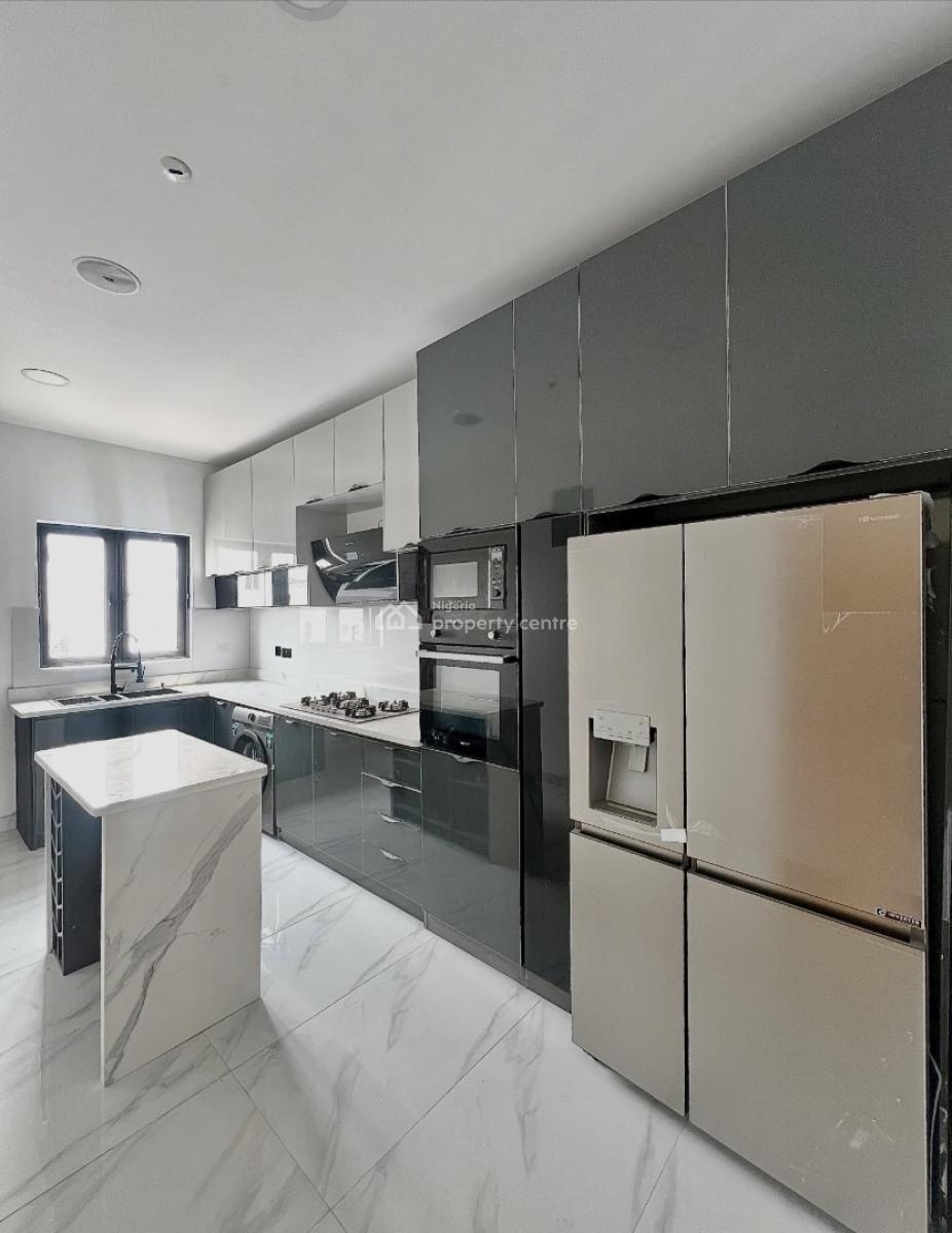 Fully Serviced 2 Bedroom Detached Duplex with Bq, Lekki Phase 1, Lekki Phase 1, Lekki, Lagos, Block of Flats for Sale