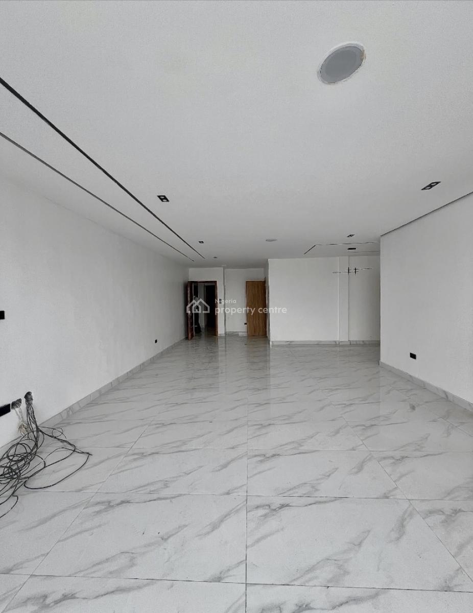 Fully Serviced 2 Bedroom Detached Duplex with Bq, Lekki Phase 1, Lekki Phase 1, Lekki, Lagos, Block of Flats for Sale