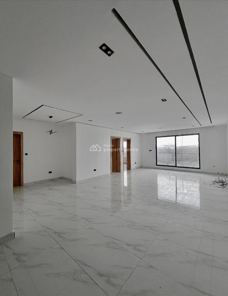 Fully Serviced 2 Bedroom Detached Duplex with Bq, Lekki Phase 1, Lekki Phase 1, Lekki, Lagos, Block of Flats for Sale