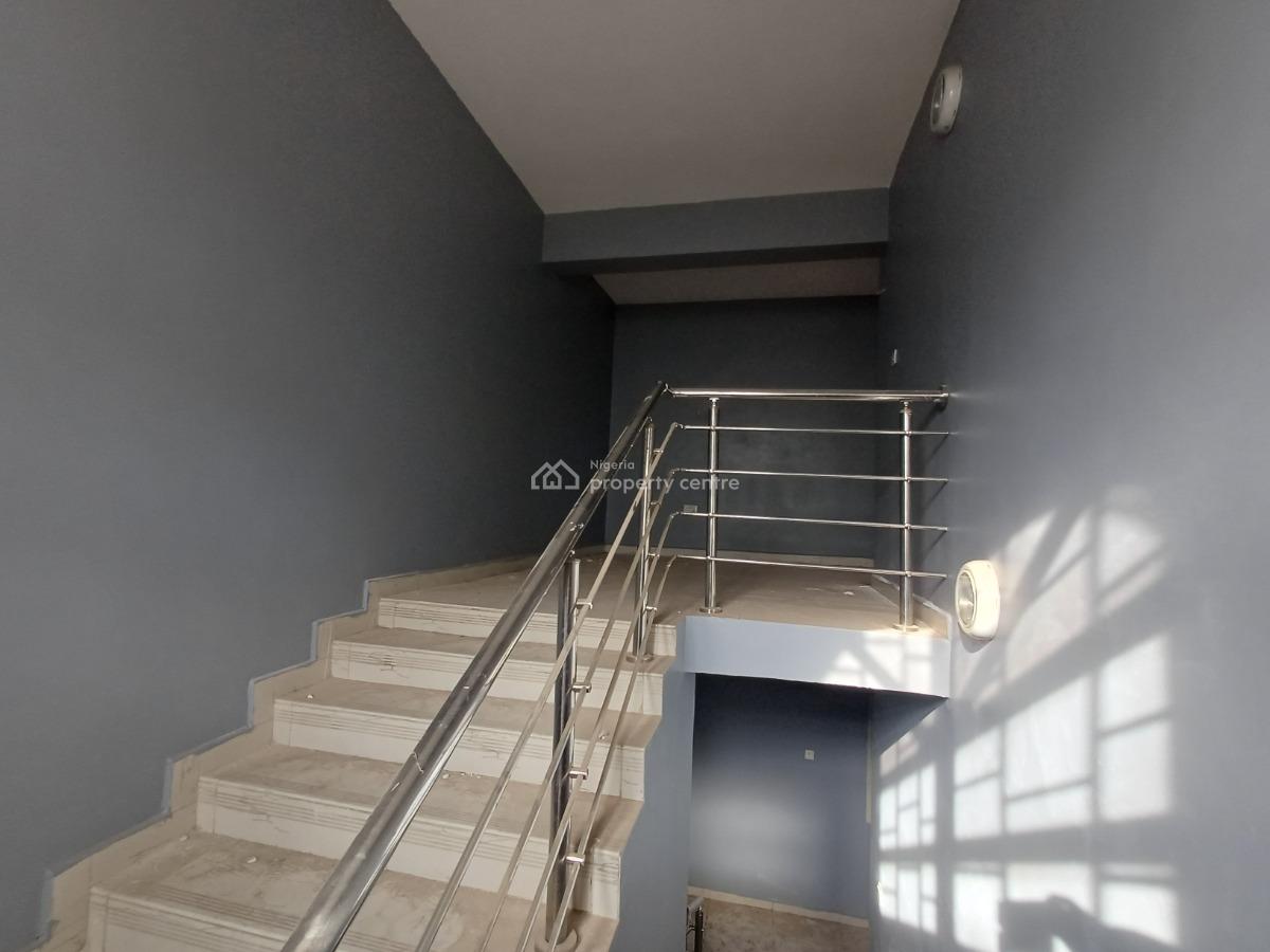 Spacious 4 Bedroom Semi-detached Duplex, Mabushi, Abuja, Semi-detached Duplex for Rent