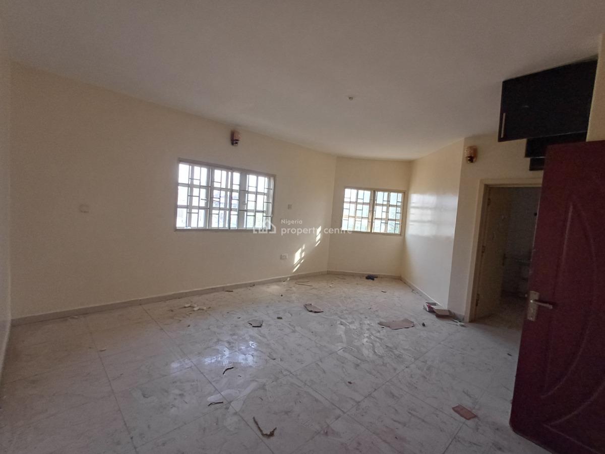 Spacious 4 Bedroom Semi-detached Duplex, Mabushi, Abuja, Semi-detached Duplex for Rent