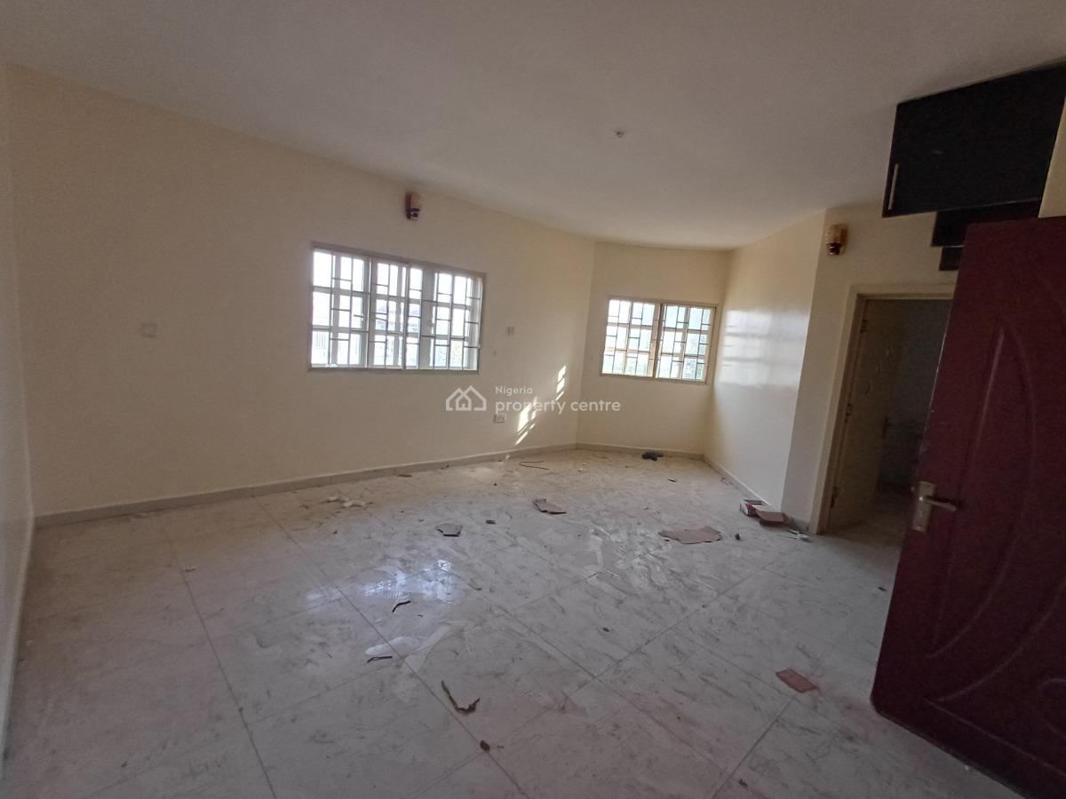 Spacious 4 Bedroom Semi-detached Duplex, Mabushi, Abuja, Semi-detached Duplex for Rent