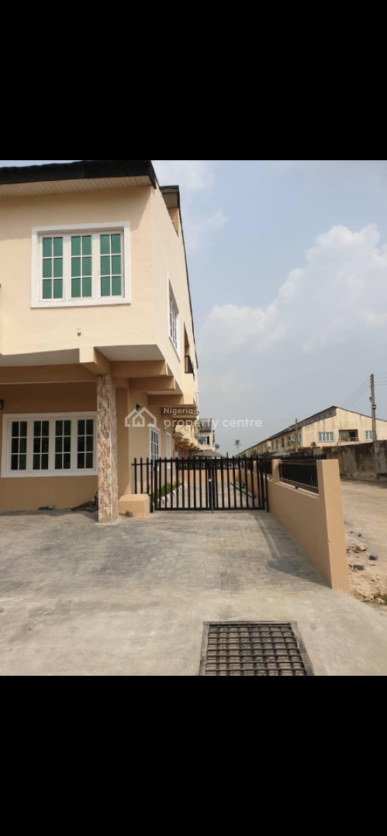 Corner Piece 3 Bedroom Terrace Duplex Plus Bq, Lekki Gardens Phase 3, Sangotedo, Ajah, Lagos, Terraced Duplex for Rent