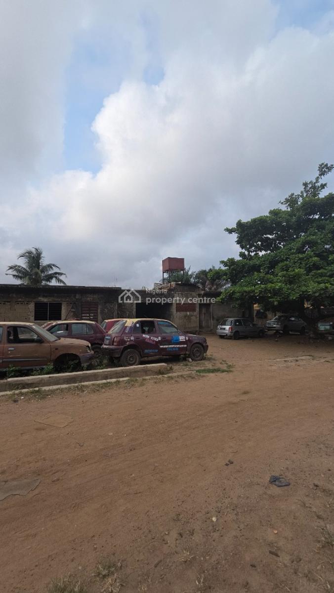 Prime Commercial Parcel of Land, Oladipo Layout, Just 2nd Plot From The Ojo - Iwo Road Expressway, Ibadan, Oyo, Land for Sale