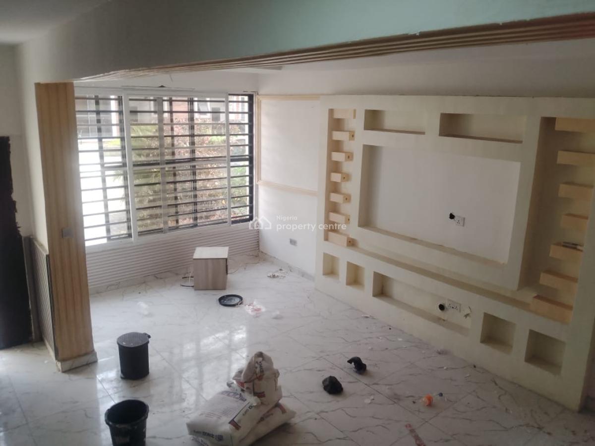 4-bedroom Terraced Duplex (2 Floors), Osapa, Lekki, Lagos, Terraced Duplex for Rent