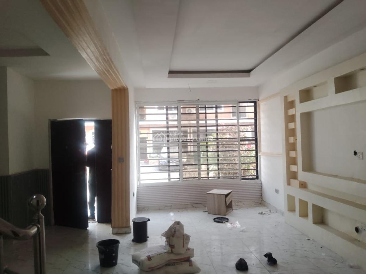 4-bedroom Terraced Duplex (2 Floors), Osapa, Lekki, Lagos, Terraced Duplex for Rent