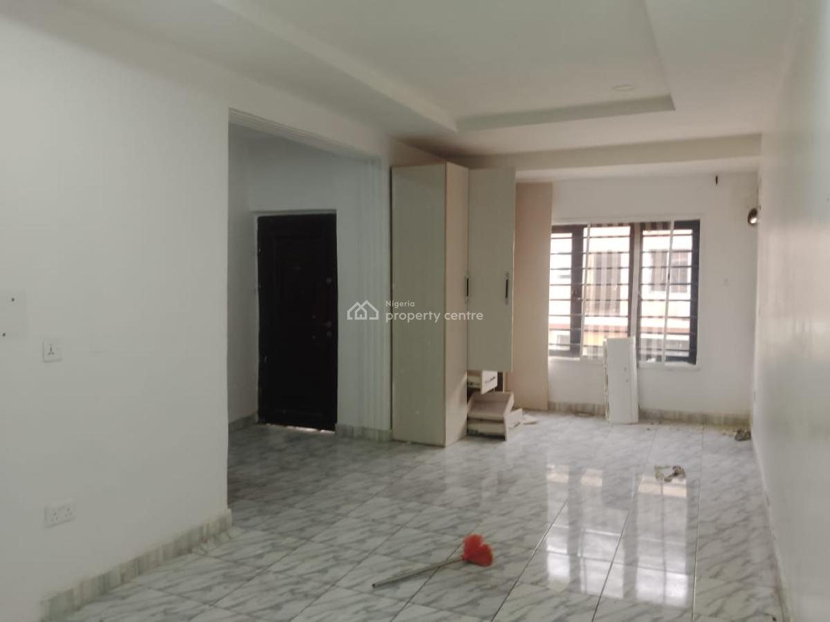 4-bedroom Terraced Duplex (2 Floors), Osapa, Lekki, Lagos, Terraced Duplex for Rent