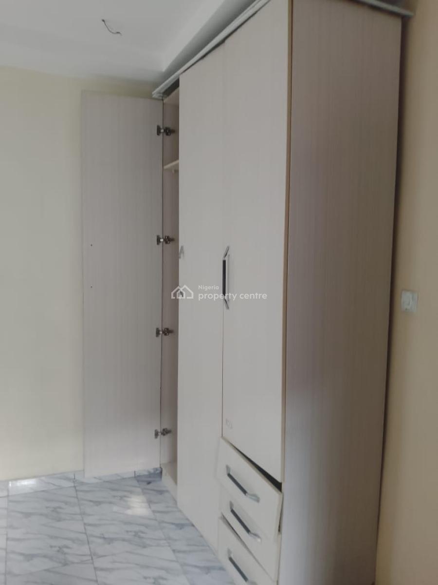 4-bedroom Terraced Duplex (2 Floors), Osapa, Lekki, Lagos, Terraced Duplex for Rent