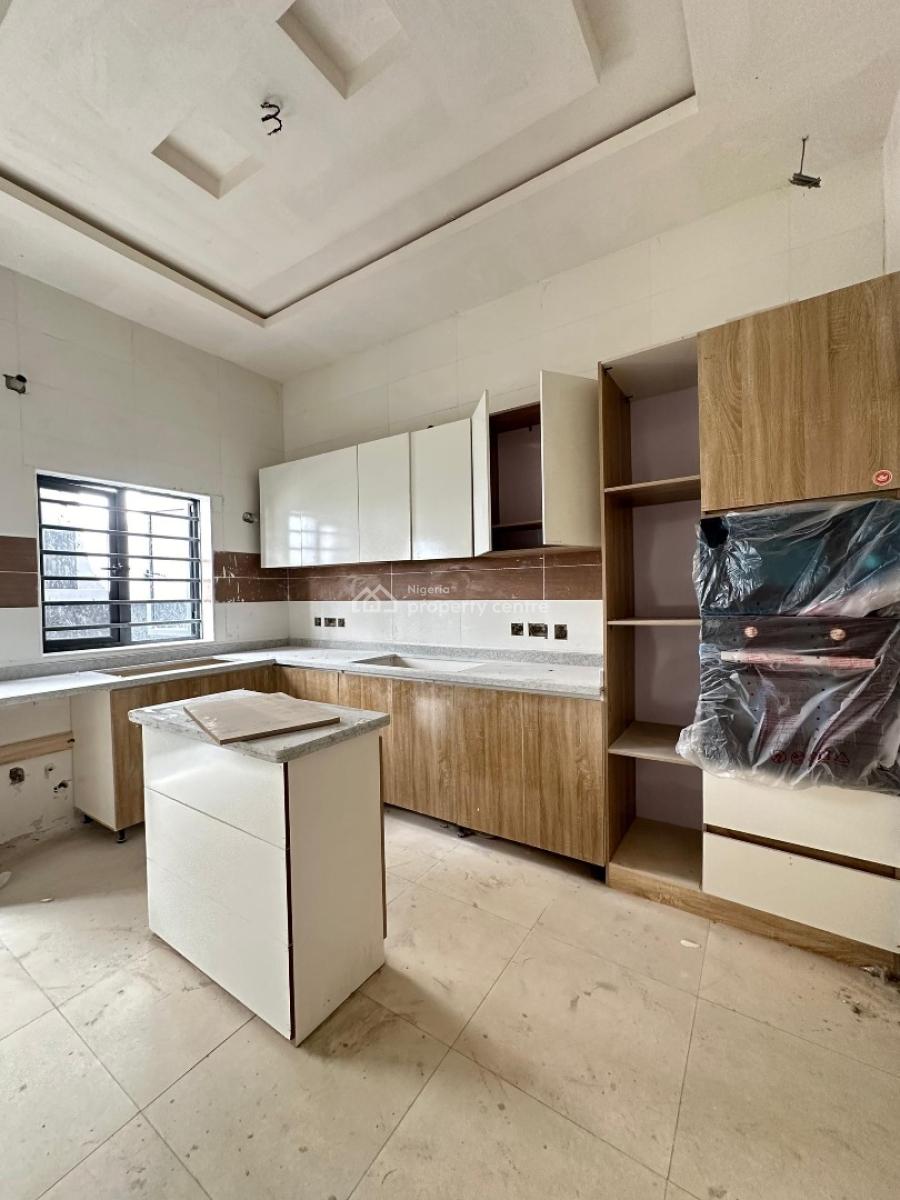 Fully Serviced and Spacious 4 Bedroom Duplex with Bq, Orchid Road Axis, Lekki, Lagos, Detached Duplex for Sale