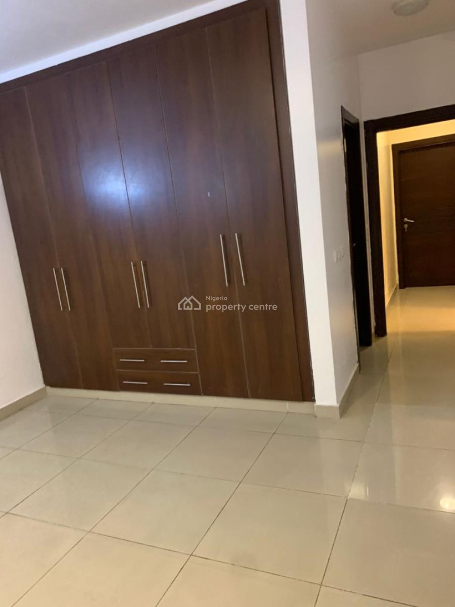 Three Bedroom Apartment in Ikoyi, Old Ikoyi, Ikoyi, Lagos, Flat / Apartment for Rent