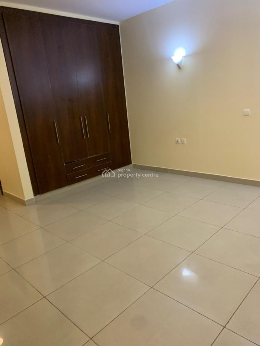 Three Bedroom Apartment in Ikoyi, Old Ikoyi, Ikoyi, Lagos, Flat / Apartment for Rent
