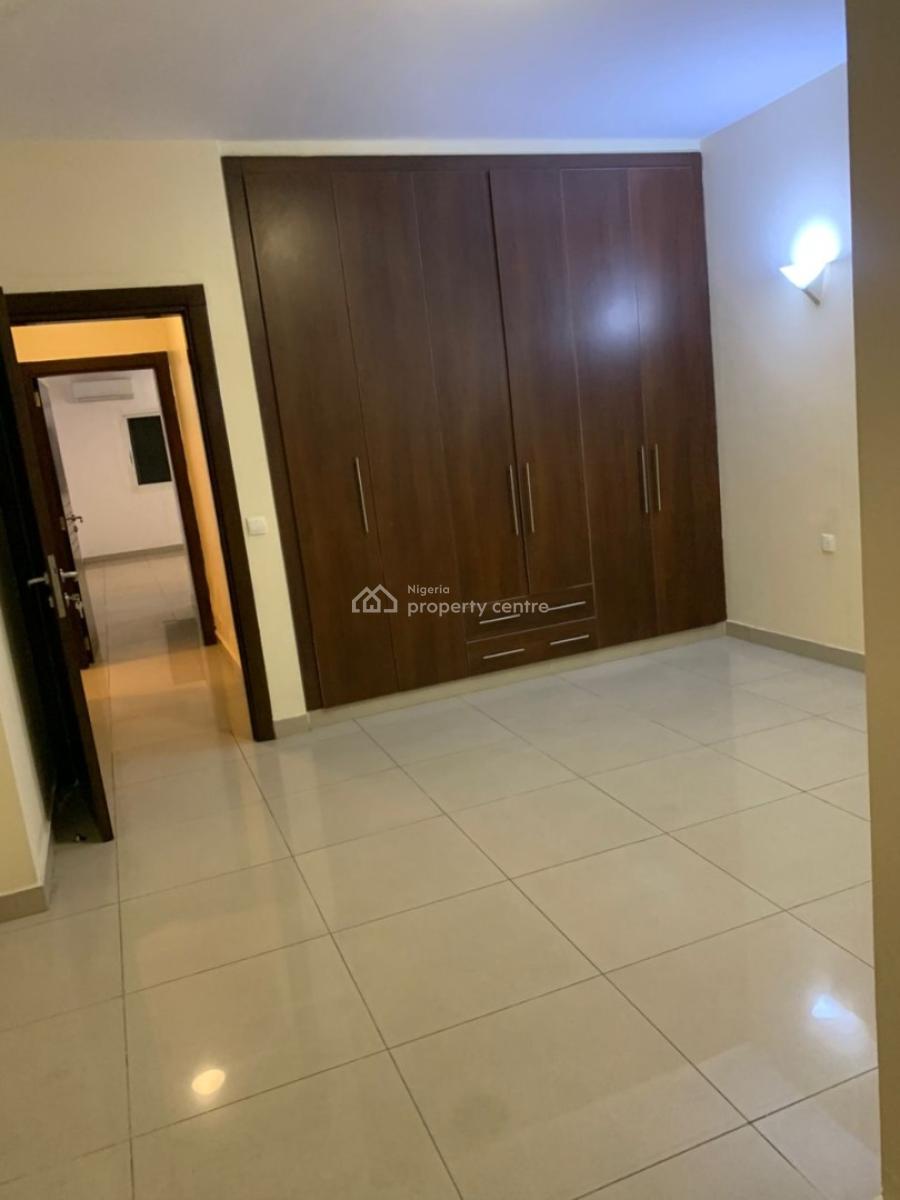 Three Bedroom Apartment in Ikoyi, Old Ikoyi, Ikoyi, Lagos, Flat / Apartment for Rent