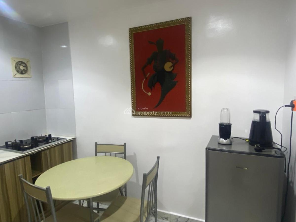 One Bedroom Apartment, Lekki Phase 1, Lekki, Lagos, Flat / Apartment for Rent