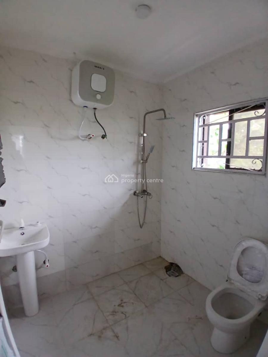 Brand New Luxury 3bedroom Upstairs with Beautiful Pop Ceiling, Unity Estate Beside Cooperative, Badore, Ajah, Lagos, Flat / Apartment for Rent