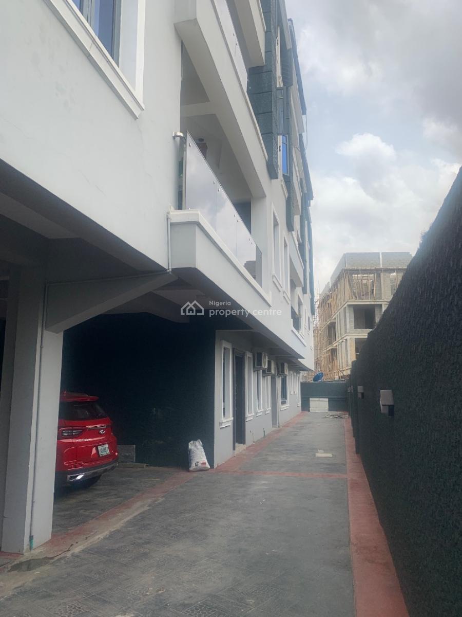 Magnificent One Unit of 4 Bedroom Apartment, Ikeja Gra, Ikeja, Lagos, Flat / Apartment for Sale