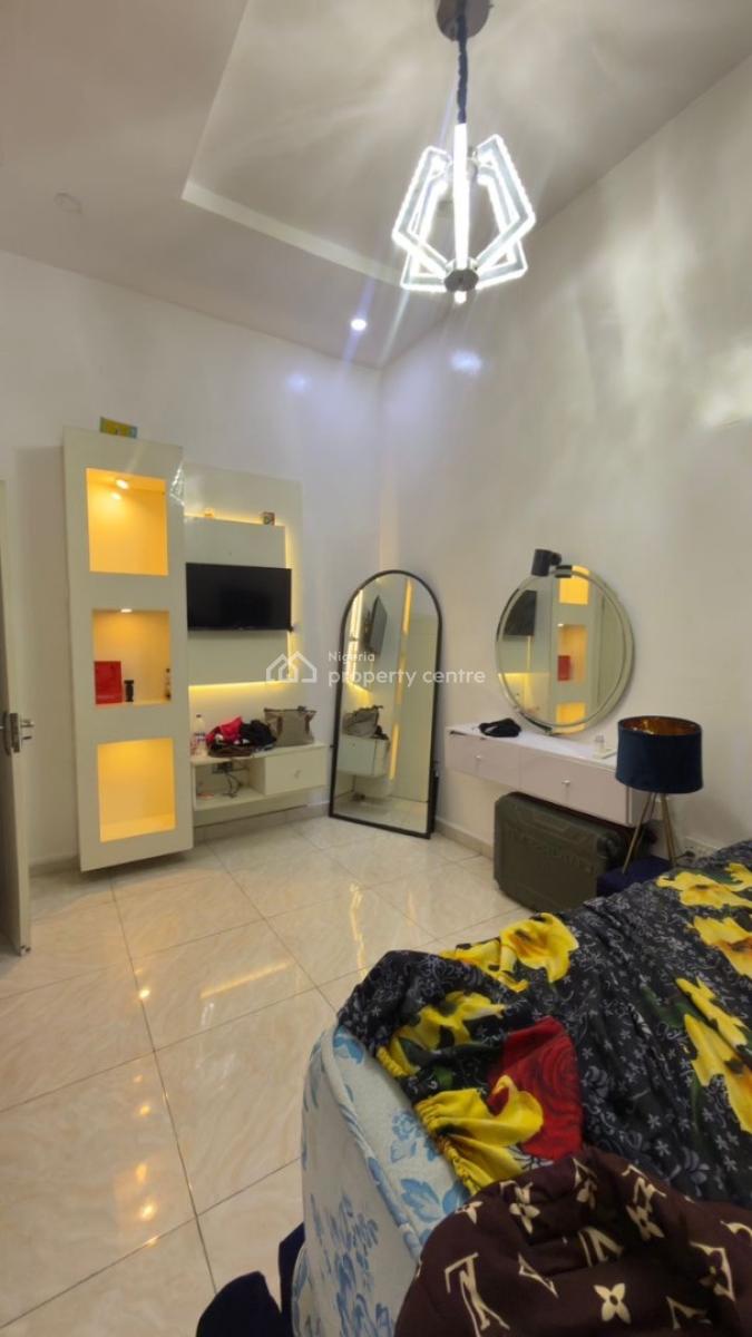 Self Contain, Chevy View Estate, Lekki Expressway, Lekki, Lagos, Self Contain (single Rooms) for Rent