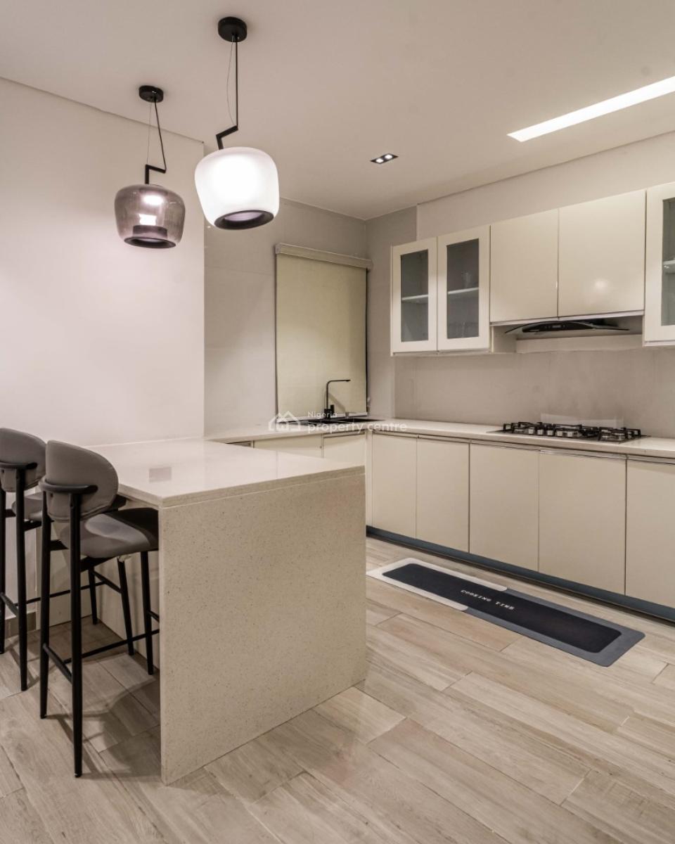 Luxurious 3bedroom High-rise Apartment (olive), Thompson Avenue, Ikoyi, Lagos, Flat / Apartment Short Let