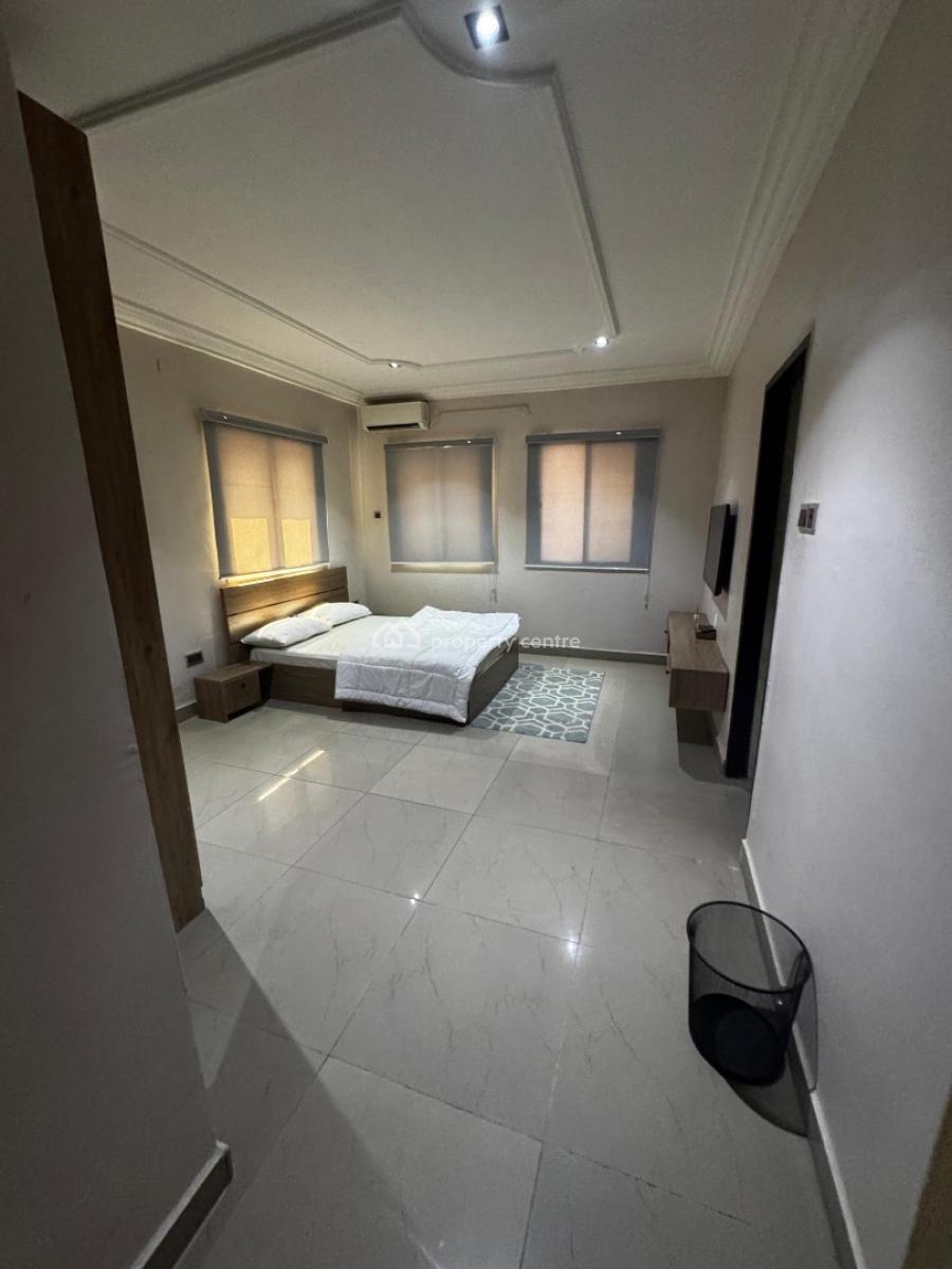 Partially Serviced and Furnished 3 Bedroom Apartment, Off Ademola Adetokunbo, Wuse 2, Abuja, House for Rent