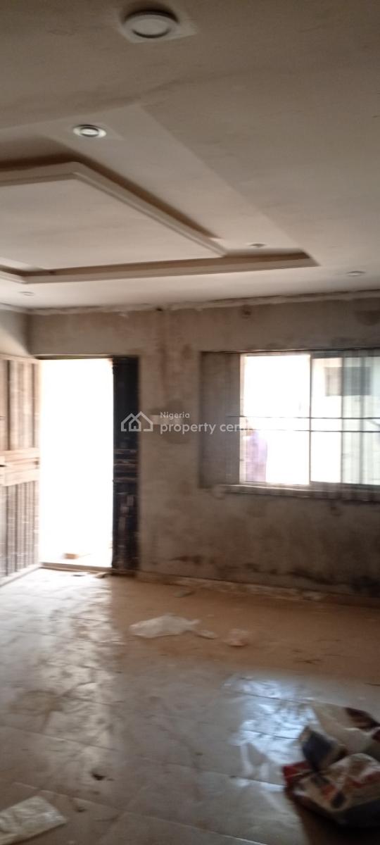 Pop Spacious 2 Bedroom Flat Near Bus Stop, Short Drive From Arepo Bus Stop, Ascon Ibafo, Ibafo, Ogun, Flat / Apartment for Rent
