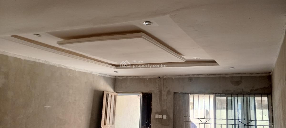 Pop Spacious 2 Bedroom Flat Near Bus Stop, Short Drive From Arepo Bus Stop, Ascon Ibafo, Ibafo, Ogun, Flat / Apartment for Rent