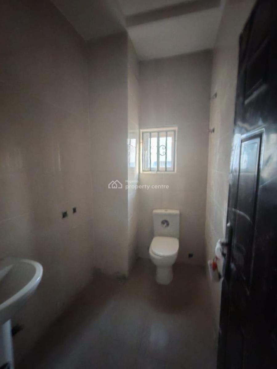 Newly Built Ample 3bedroom Flat, Jahi, Abuja, Block of Flats for Sale