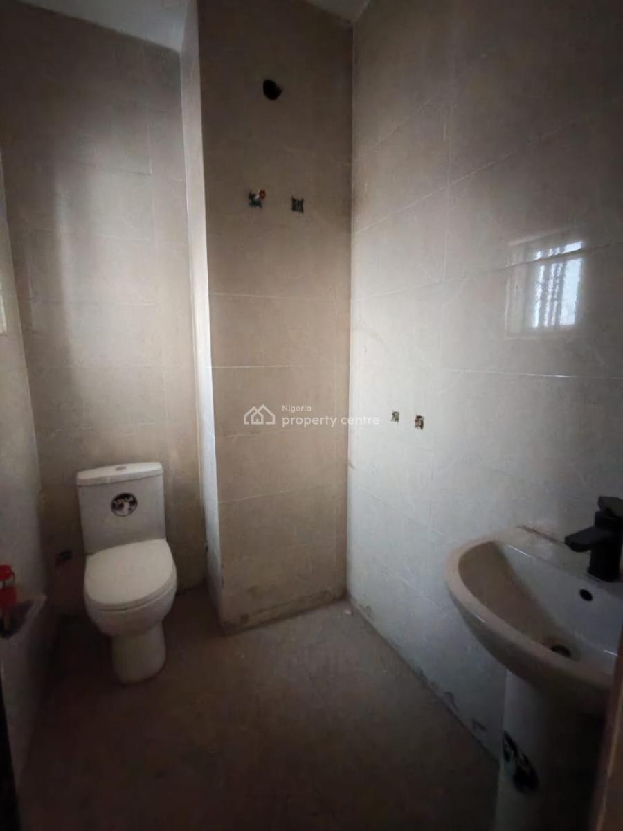 Newly Built Ample 3bedroom Flat, Jahi, Abuja, Block of Flats for Sale