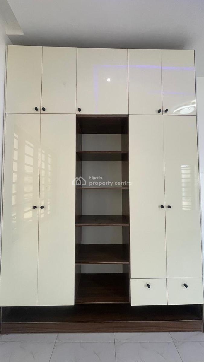 Luxury 2bedroom Apartment, Agungi, Lekki, Lagos, Flat / Apartment for Sale