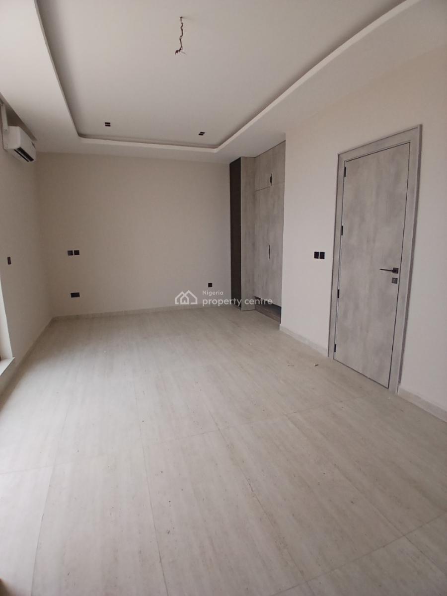 Penthouse 2 Bedroom En-suite Apartment with 1 Room Bq, Lekki Phase 1, Lekki, Lagos, Flat / Apartment for Sale