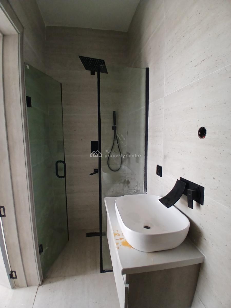 Penthouse 2 Bedroom En-suite Apartment with 1 Room Bq, Lekki Phase 1, Lekki, Lagos, Flat / Apartment for Sale