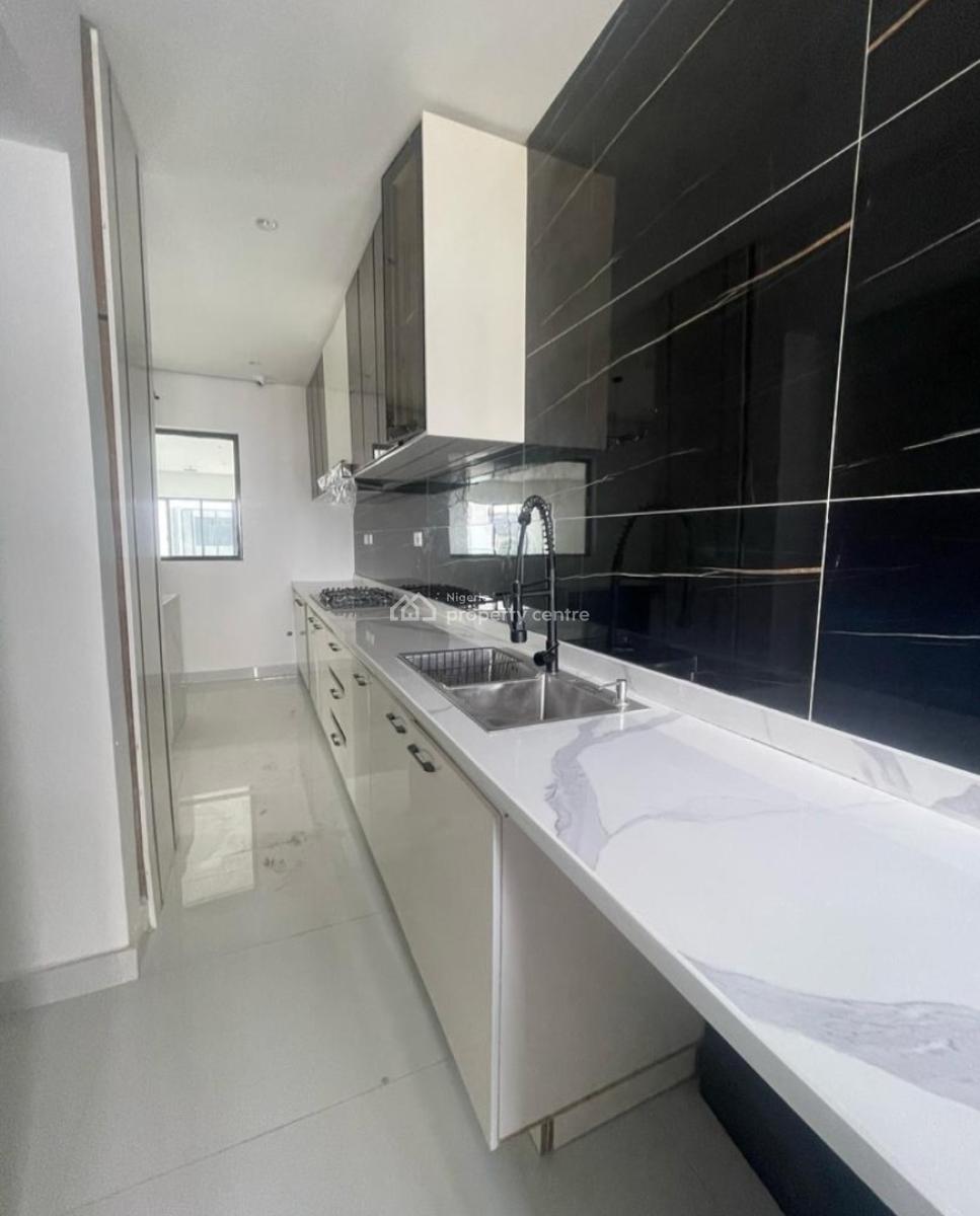 24/7 Serviced 4 Bedroom En-suite Townhouse with an Enclosed Fitted Kit, Ikate Elegushi, Lekki, Lagos, Terraced Duplex for Sale