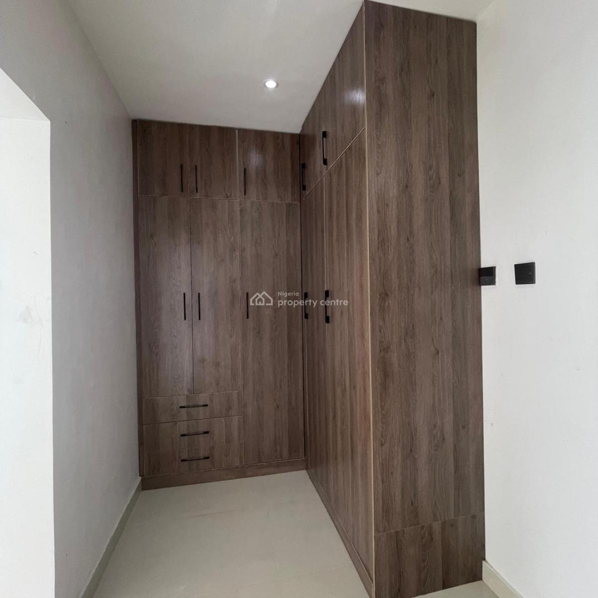 Extraordinary 5 Bedroom Detached Duplex with Bq, Ikota, Lekki, Lagos, Detached Duplex for Sale