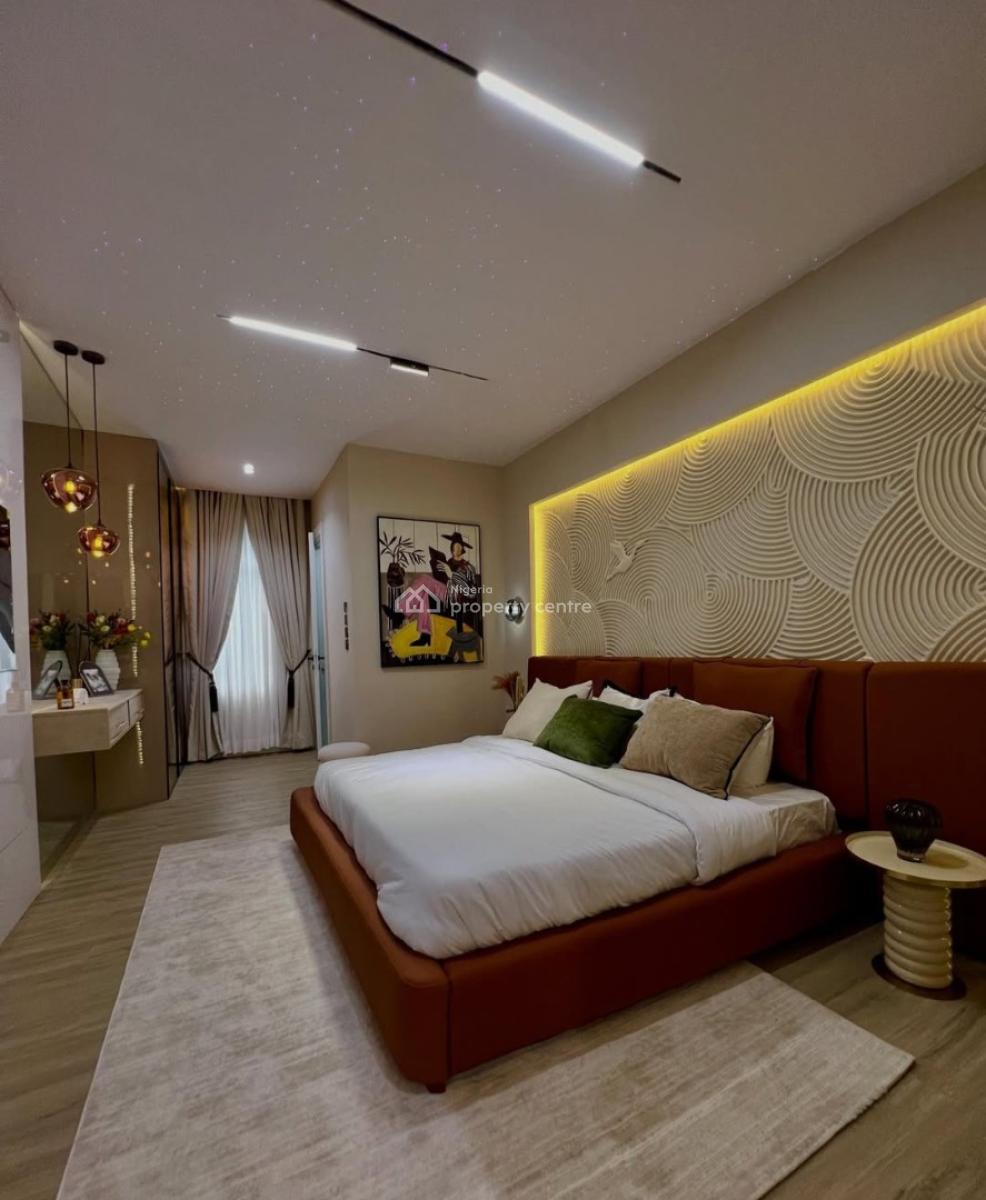 Beautifully Furnished and Serviced 2 Bedroom En-suite Flat, Ikate, Lekki, Lagos, Flat / Apartment for Sale