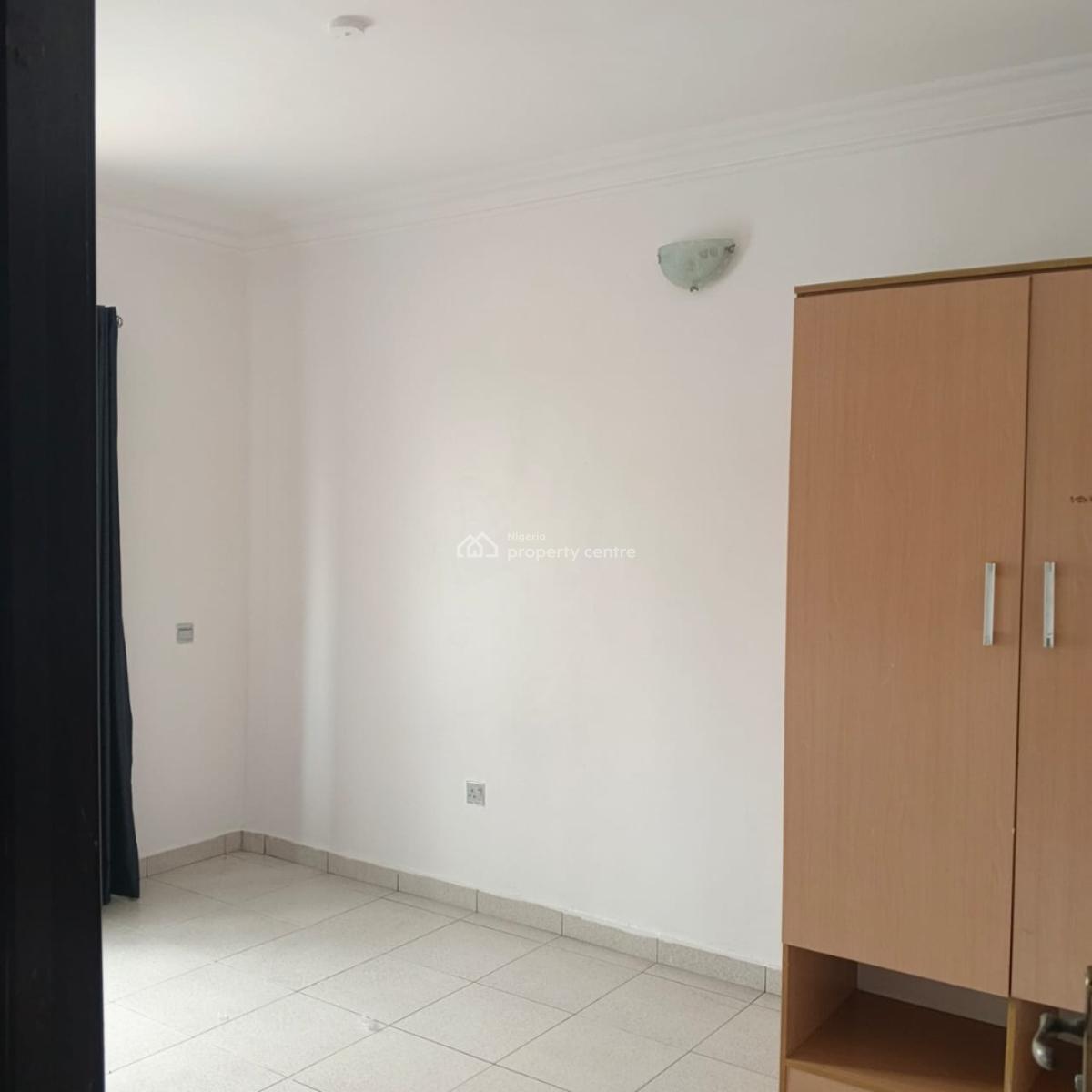 Semi Direct, Serviced 2 Bedroom Flat, Ologolo, Lekki, Lagos, Flat / Apartment for Rent