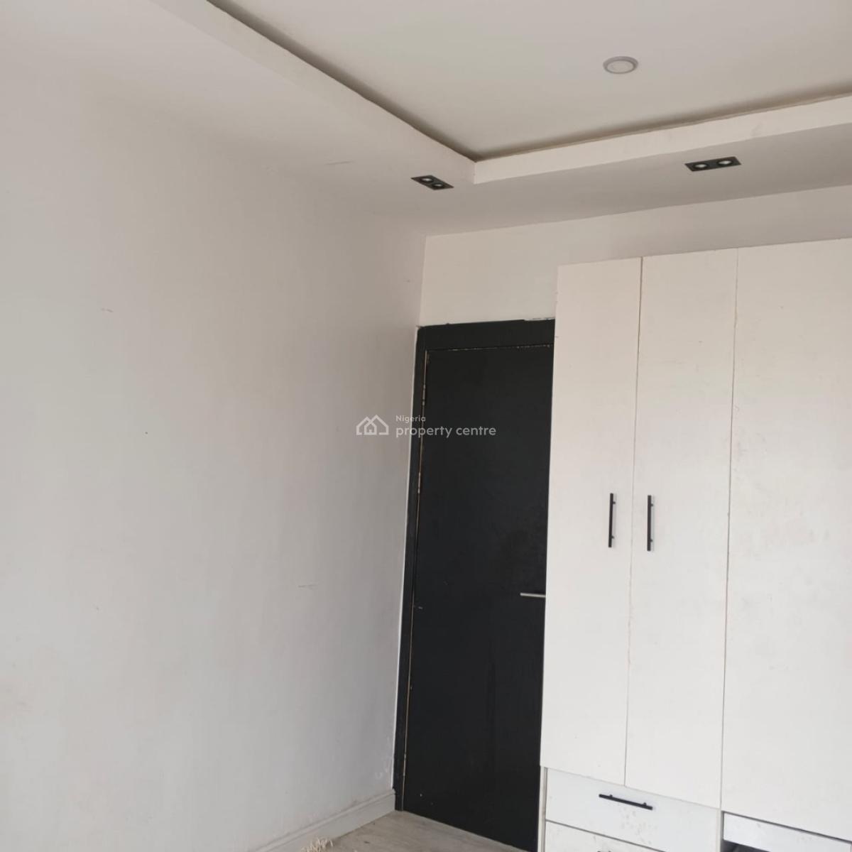 Semi Direct 2 Bedroom Penthouse, Ologolo, Lekki, Lagos, Flat / Apartment for Rent