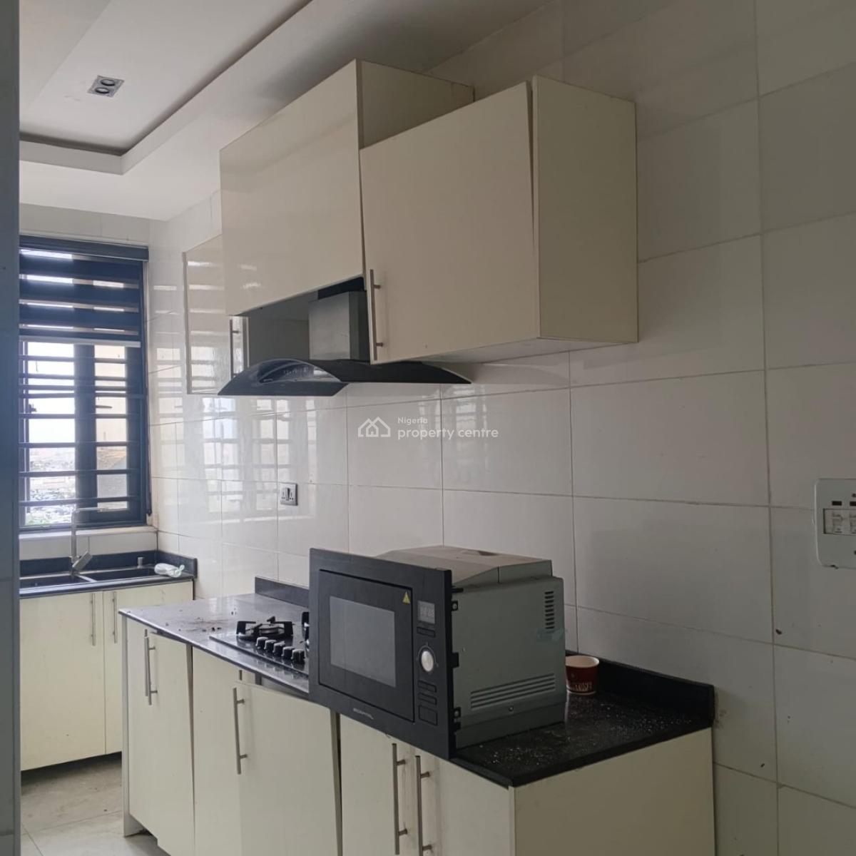 Semi Direct 2 Bedroom Penthouse, Ologolo, Lekki, Lagos, Flat / Apartment for Rent