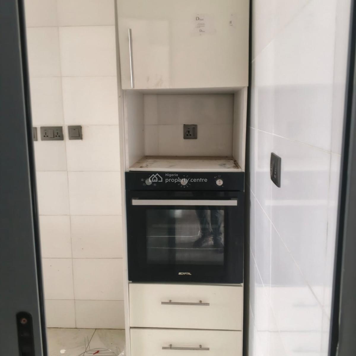 Semi Direct 2 Bedroom Penthouse, Ologolo, Lekki, Lagos, Flat / Apartment for Rent