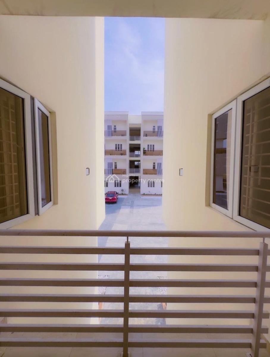 Spacious 2/3 Bedroom Maisonette with Bq., Ajah, Ajah, Lagos, Flat / Apartment for Sale