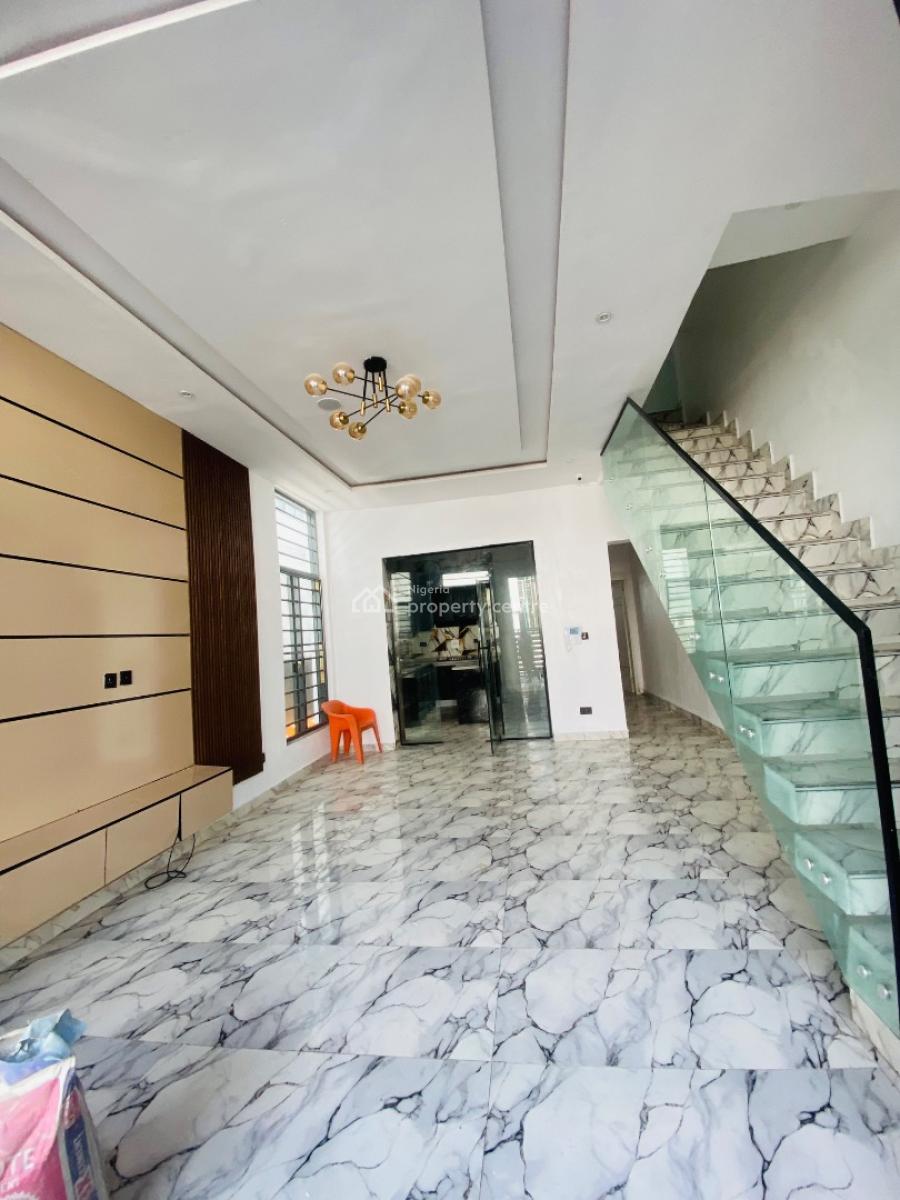 4bedroom Semi-detached with a Bq, Ikota, Lekki, Lagos, Semi-detached Duplex for Sale