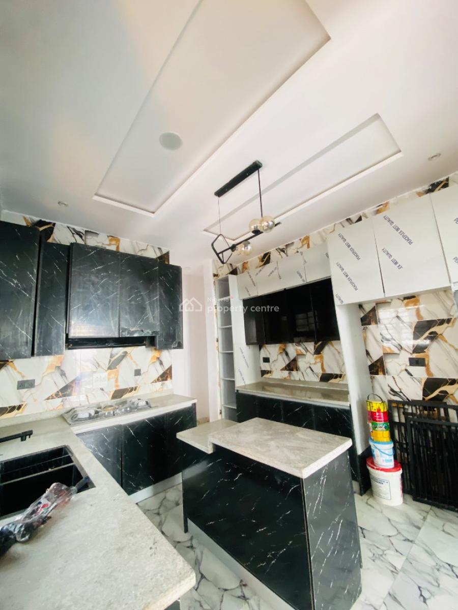 4bedroom Semi-detached with a Bq, Ikota, Lekki, Lagos, Semi-detached Duplex for Sale